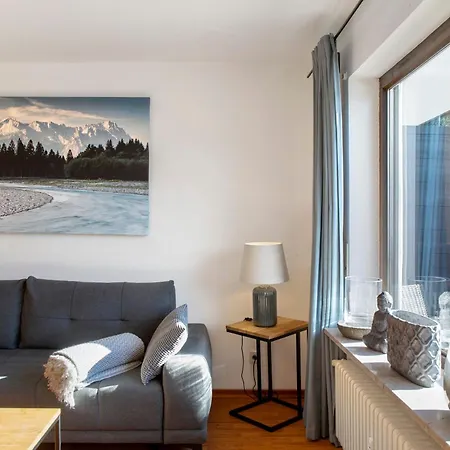 Almzeit Apartment Farchant