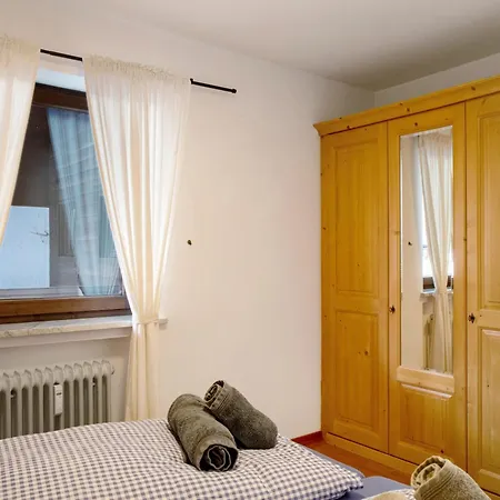 Almzeit Apartment Farchant