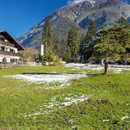Apartment Almzeit Farchant